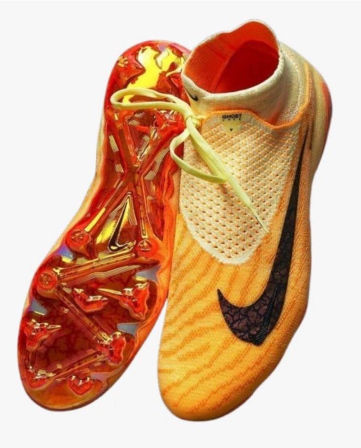 الاحذيه الرياضيه